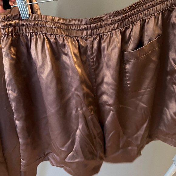 Clementine Organic Silk Sleepwear Set - Picture 6 of 7